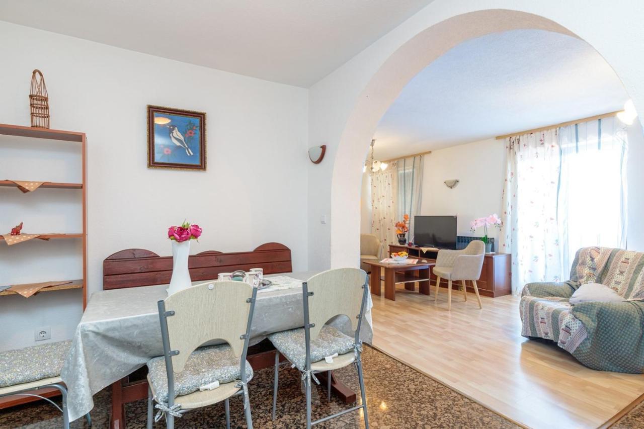 Apartments Volte Rovigno Exterior foto